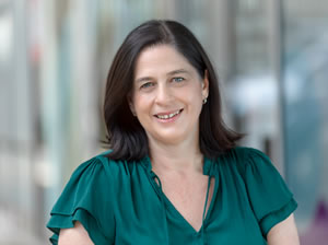 Dr Patricia Smart